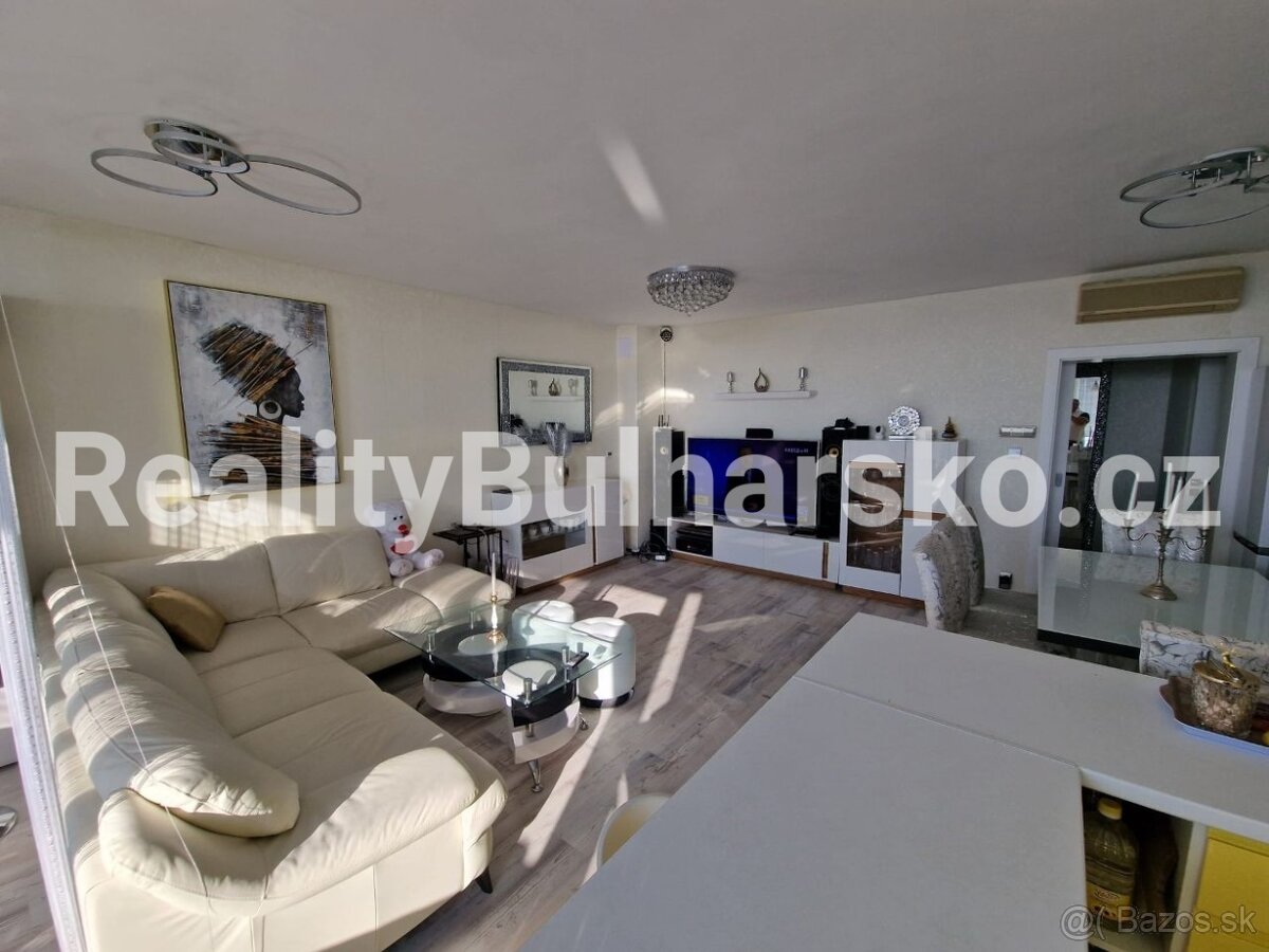 K prodeji velmi prostorný třípokojový apartmán 3+kk 114m2 - 9