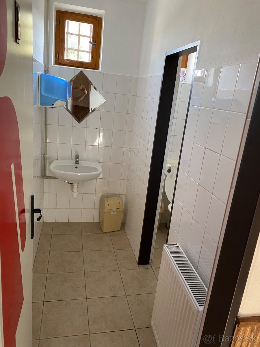 Budova na predaj - 9