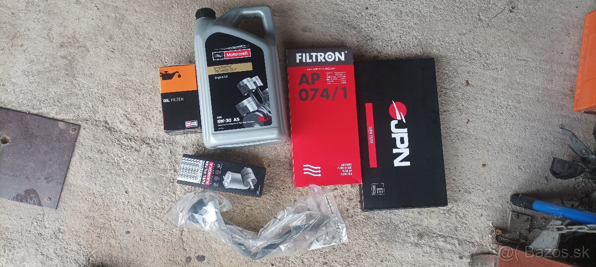 Ford FOCUS 2.0i 16v Sport - 9