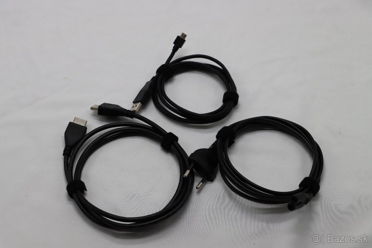 PS4 Pro CUH-7216B 1TB + DS4 + 3 hry - 9