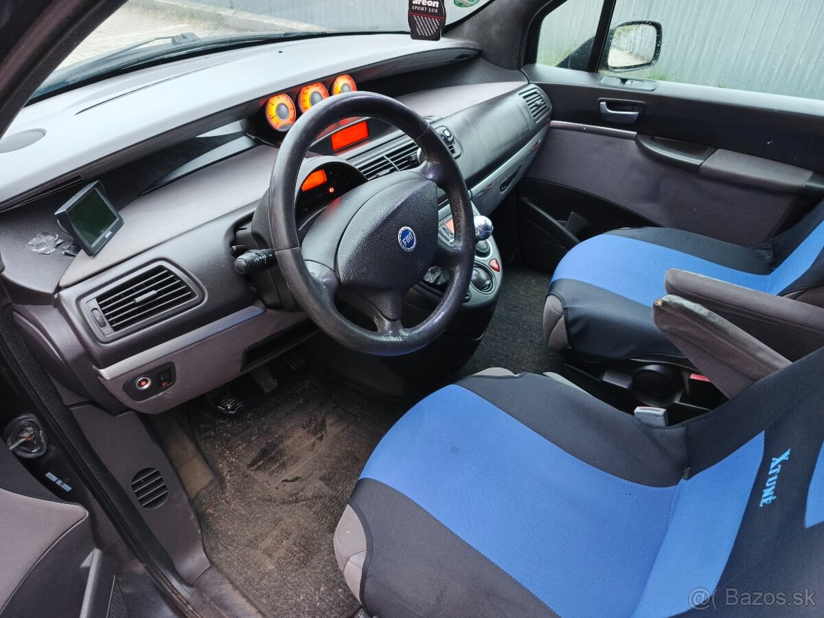 Fiat Ulysse 2.0JTD 100KW 7-Miestne - 9