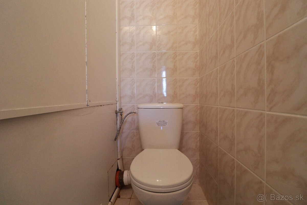 Na prenájom priestranný 3 izbový byt s loggiou, Púchov - 9