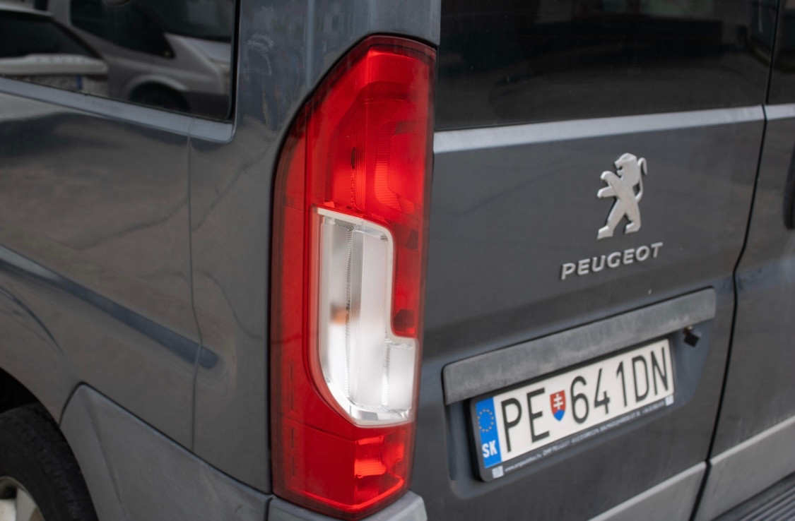 Peugeot Boxer 2.0 BlueHDi 9-miestny - 9