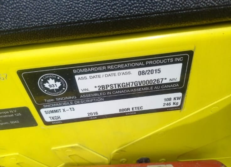 Ski-doo summit X - T3 - 9