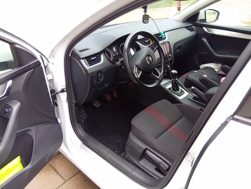Škoda Octavia III - 9
