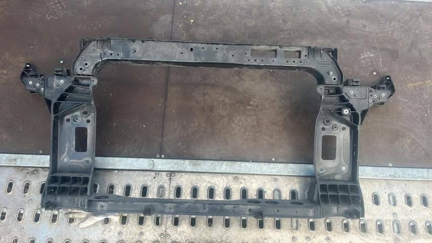 Predny naraznik HYUNDAI TUCSON I20 I30 KONA ELANTRA SANTA FE - 9