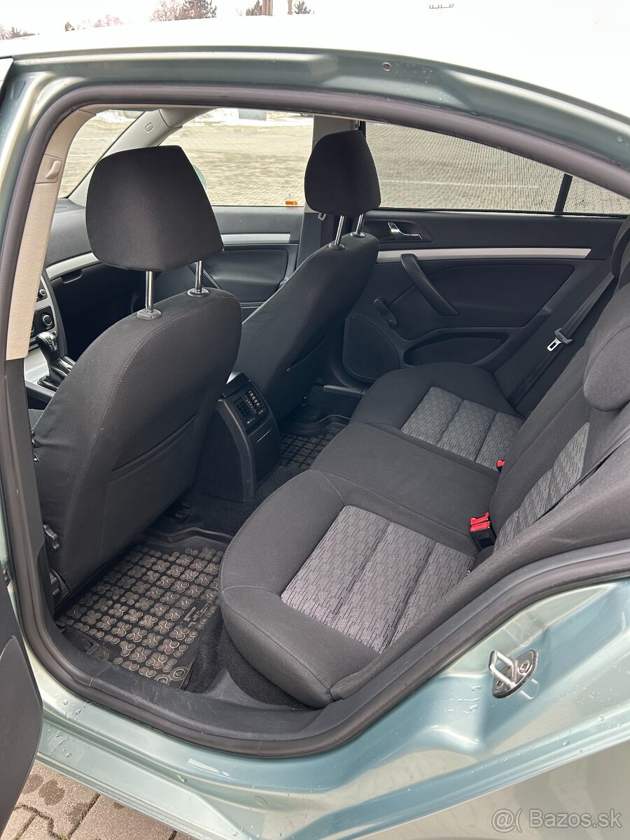 Škoda Octavia 2, 1.9 TDI 77kw - 9