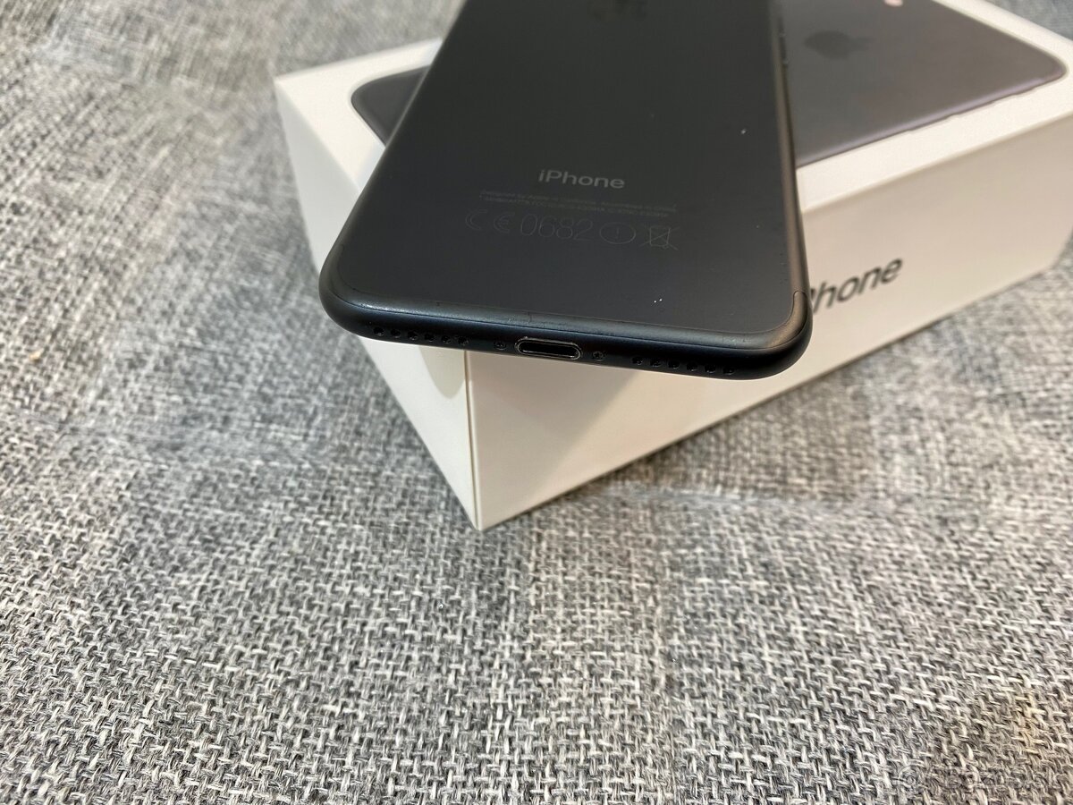 iPhone 7 32GB (plne funkčný) - 9