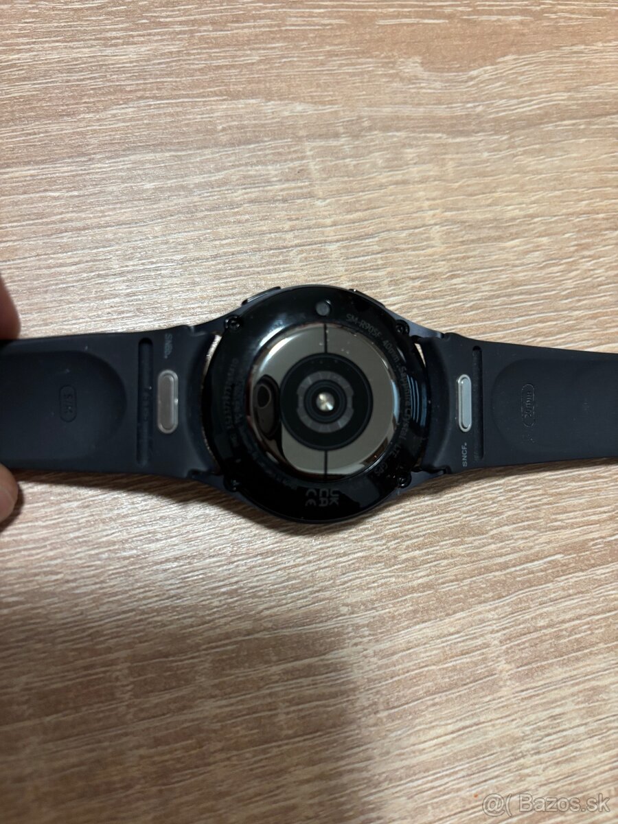 Samsung Watch 5 - 9