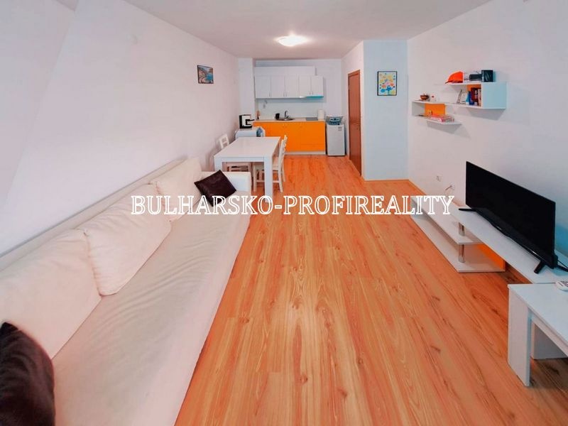 Exkluzivní nabídka: Prostorný apartmán 2+kk s panoramatickým - 9