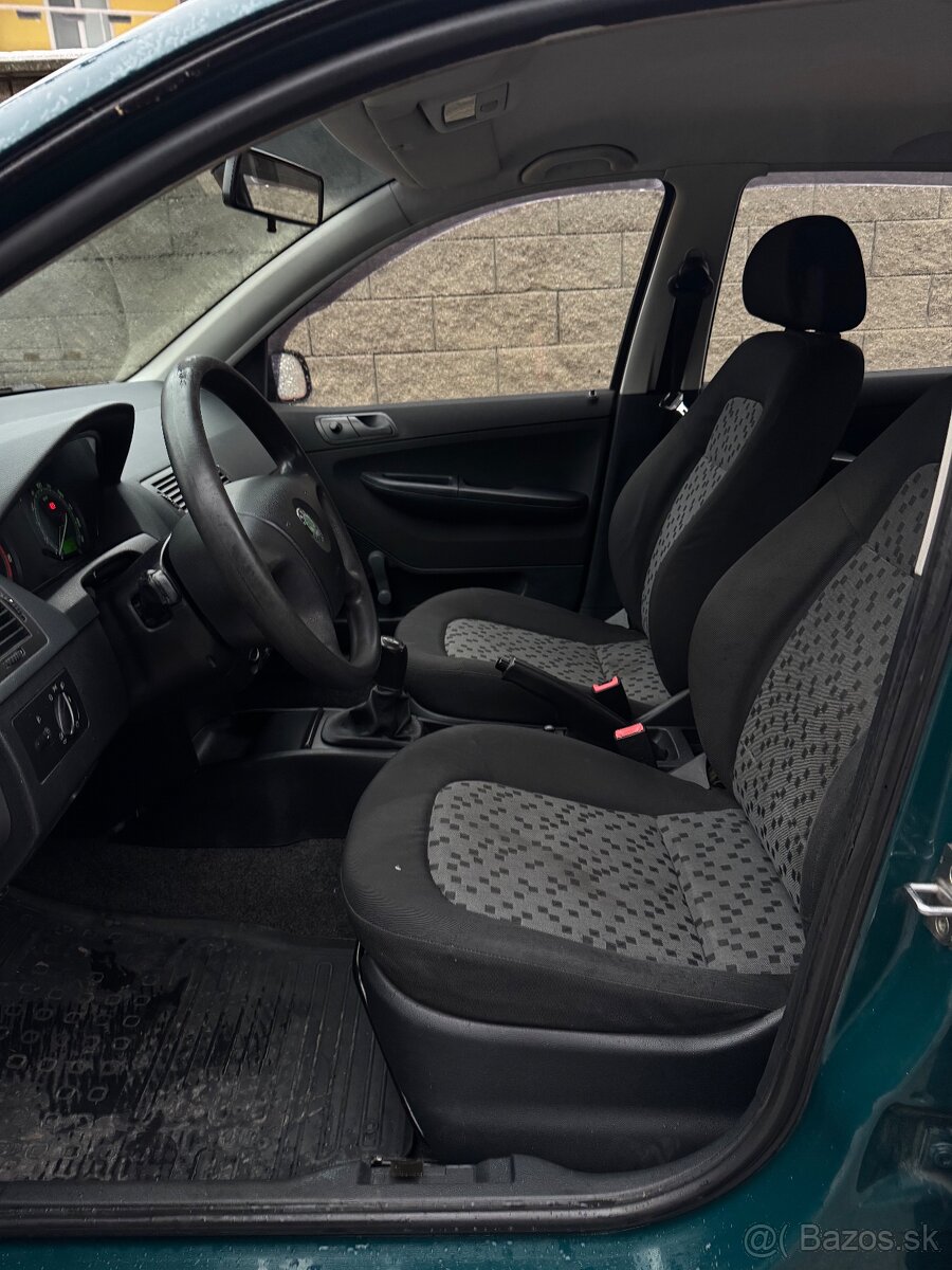 Škoda Fabia 1.2 HTP 2006 40kW benzín - 9