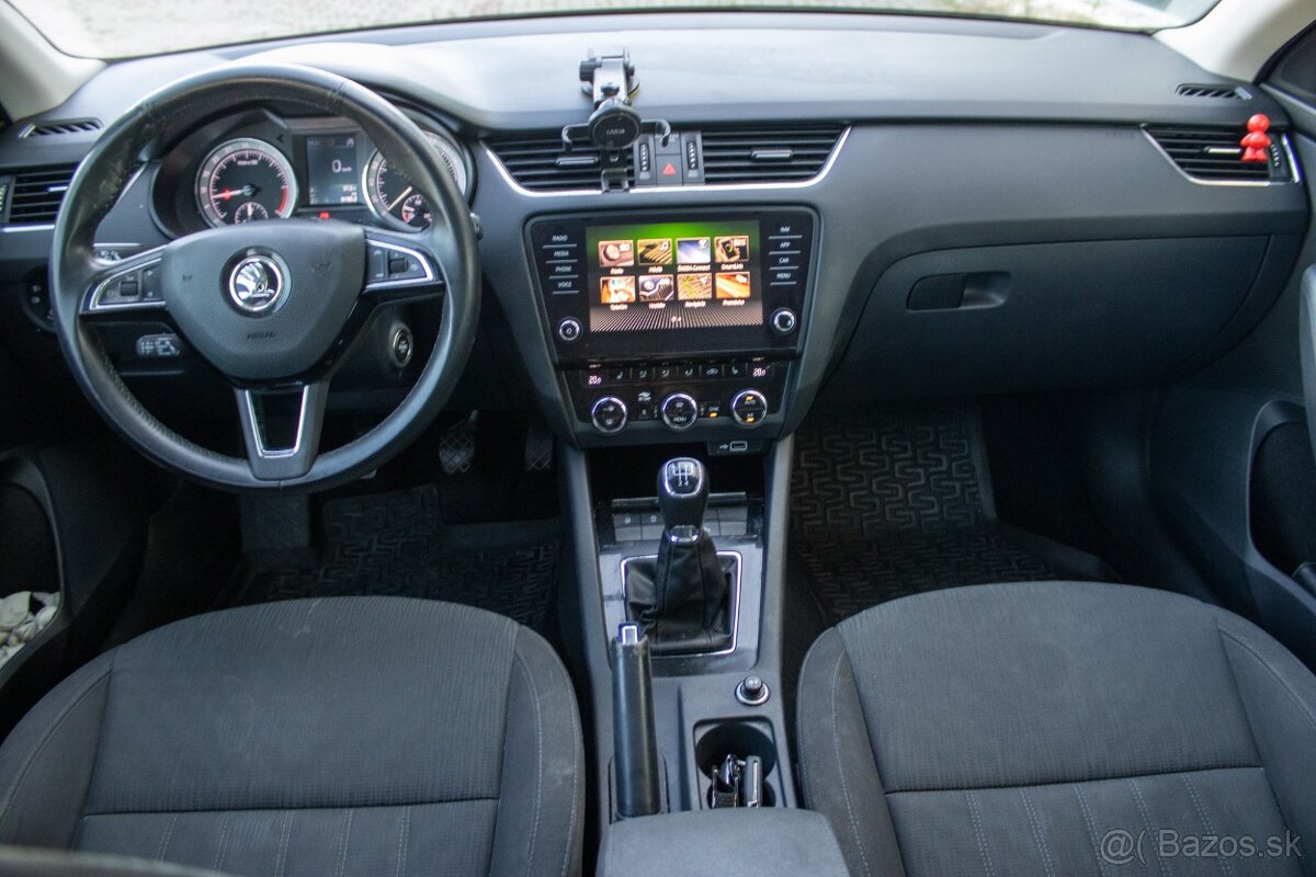 Škoda Octavia Combi - 9