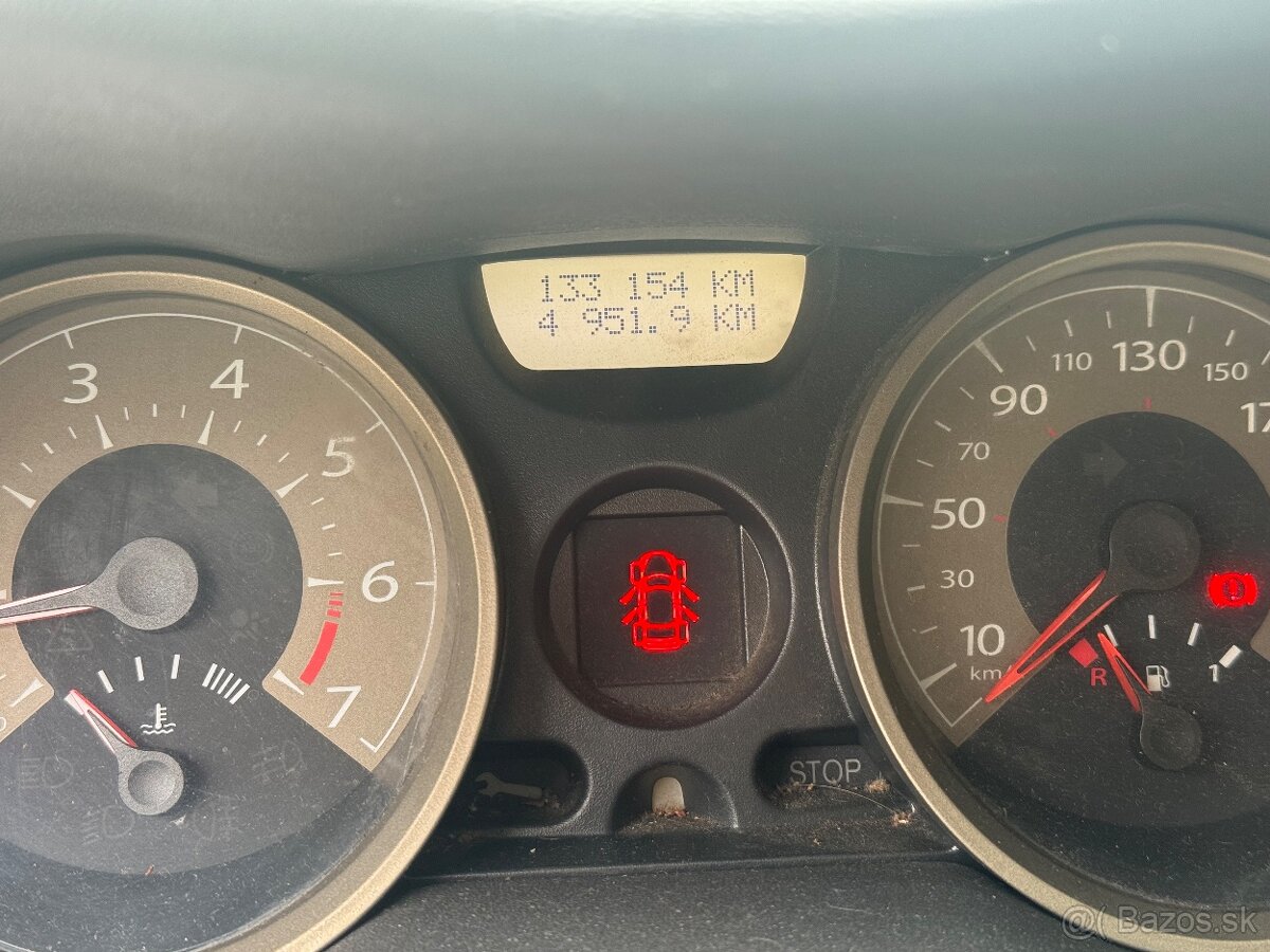 Predam renault megane 1,4 benzin 2007 - 9