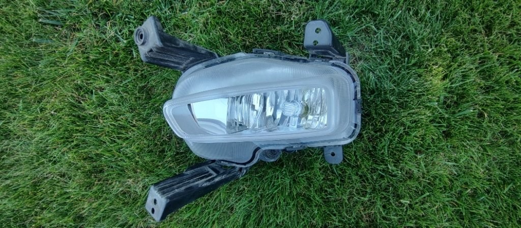 Kia Ceed 3 III CD 2018 - 2021 - Predna hmlovka mlhovka - 9