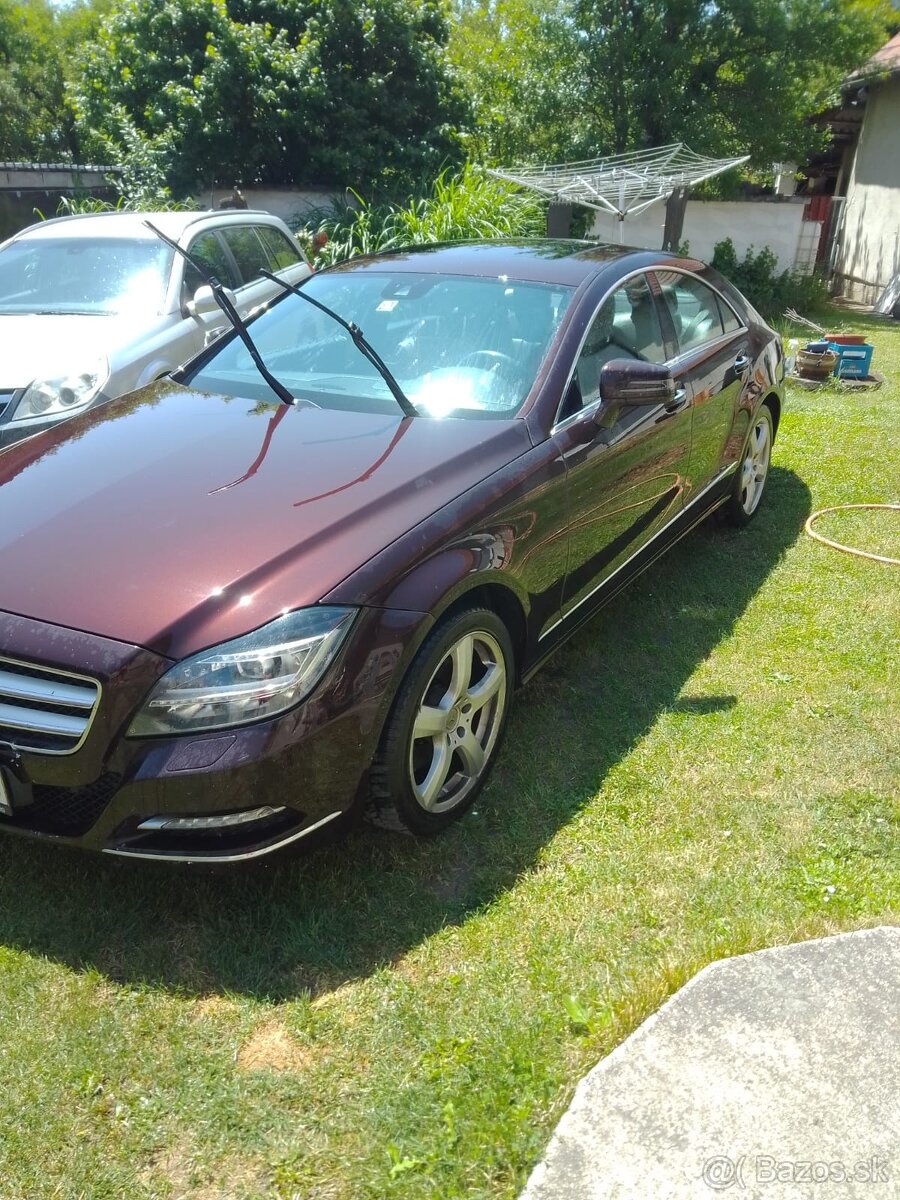 MERCEDES BENZ CLS 350 CDI 4MATIC - 9