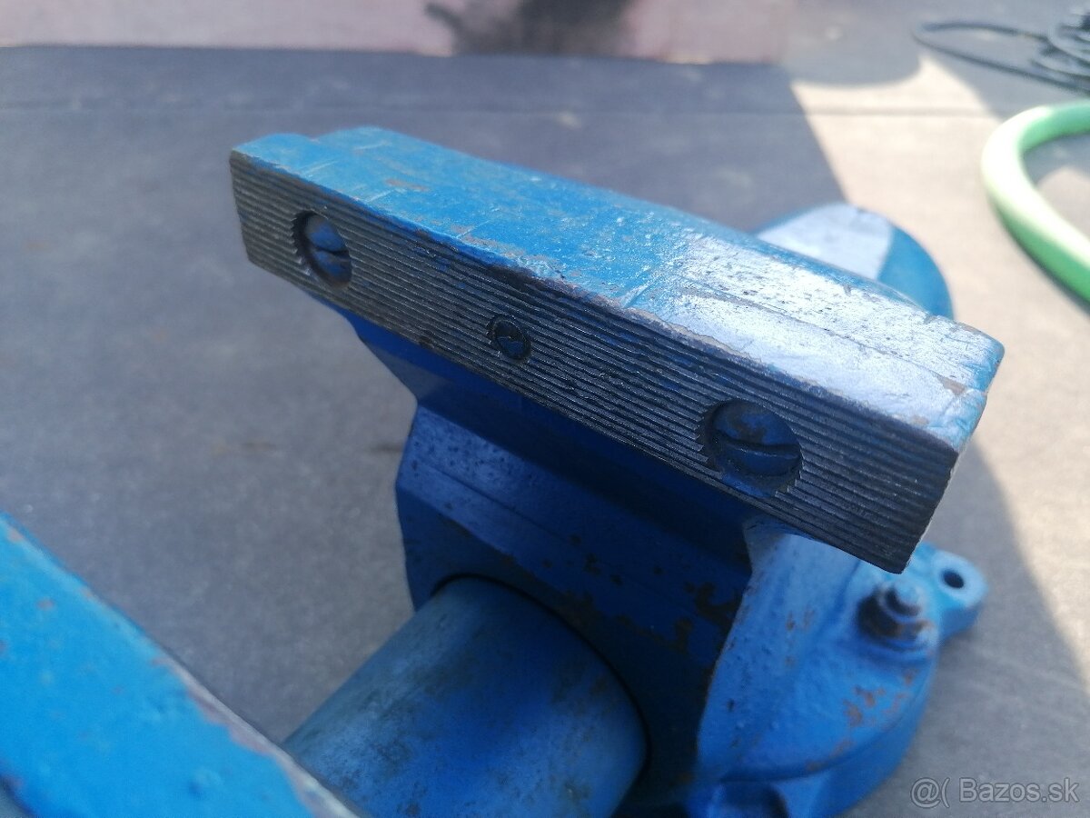 Predám zverák YORK 150 A - 9