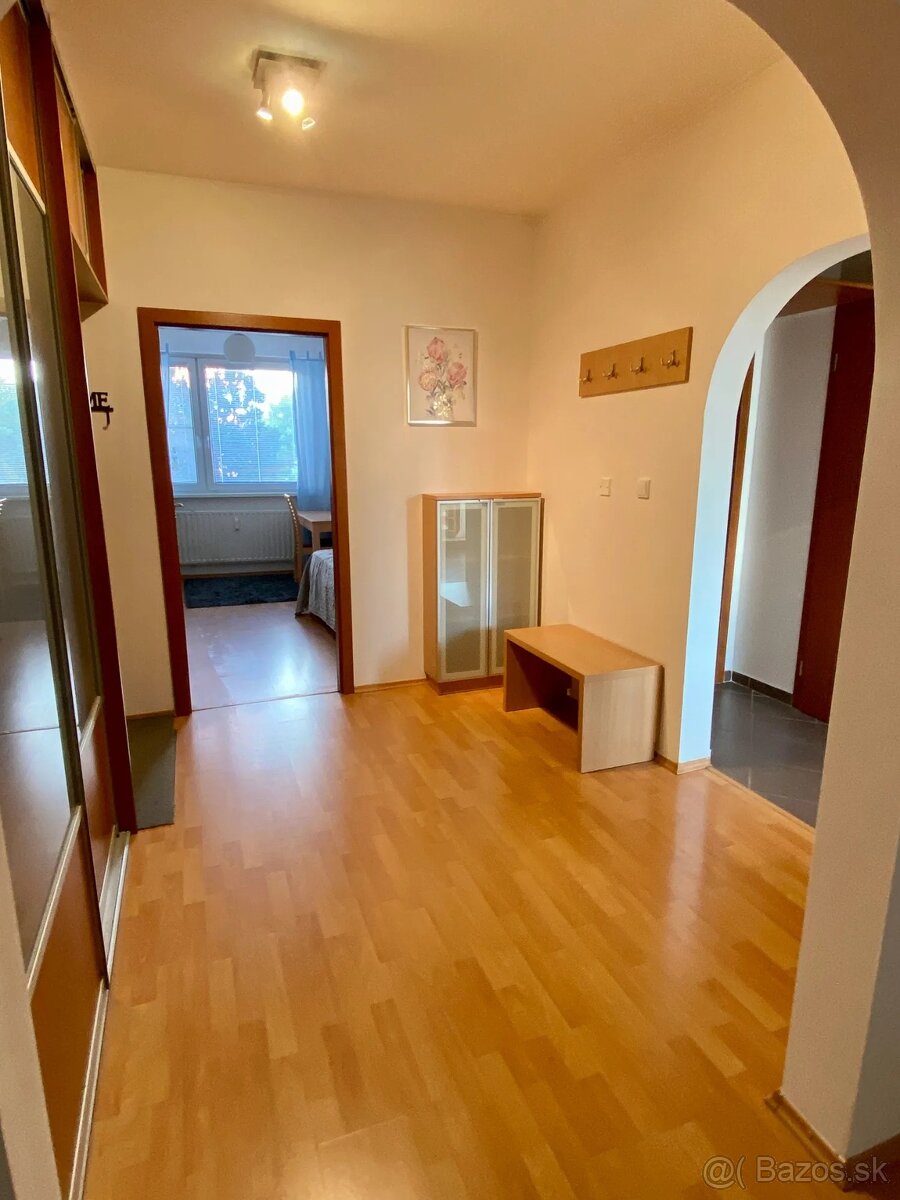 Realitný kancelária REALADR s.r.o. - 9