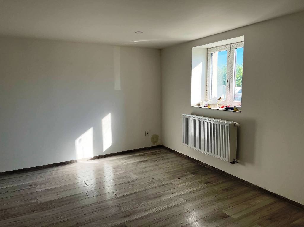 HALIČ - RD -NOVÁ kompletná REKONŠTRUKCIA - 9