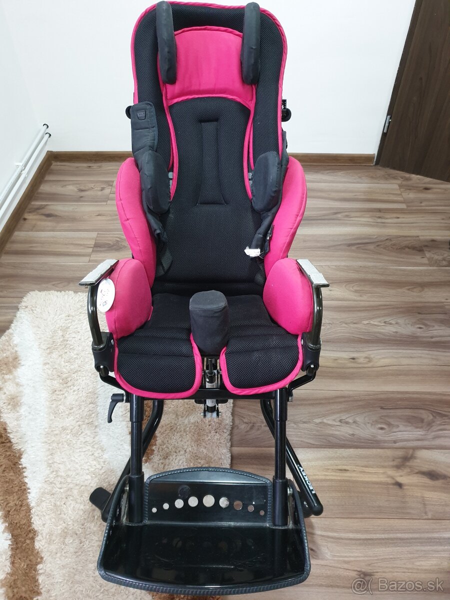 Tžp zdravotny špecialny kočik Autosedačka - 9