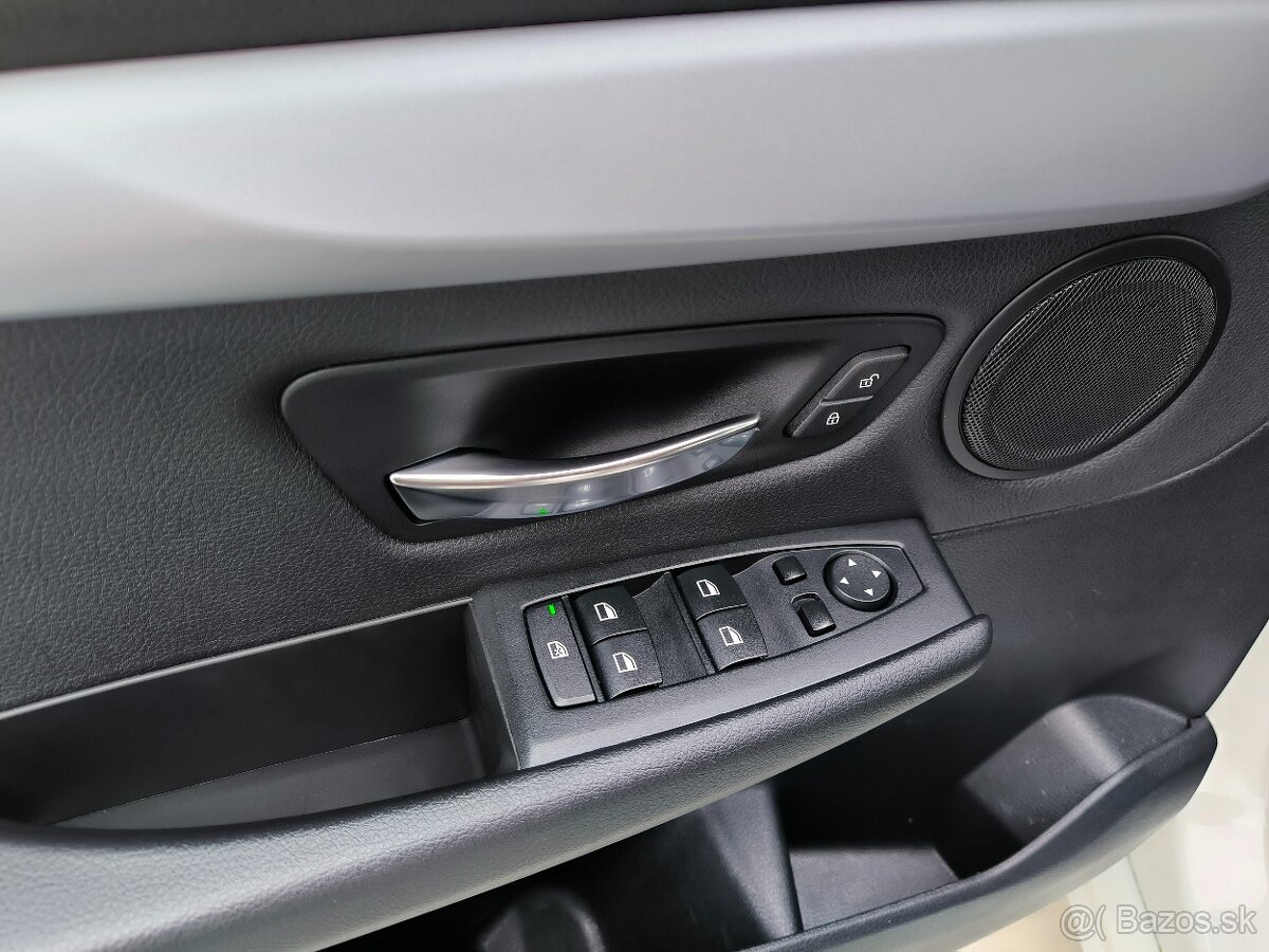 BMW 216d ActiveTourer 12/2014 - 9