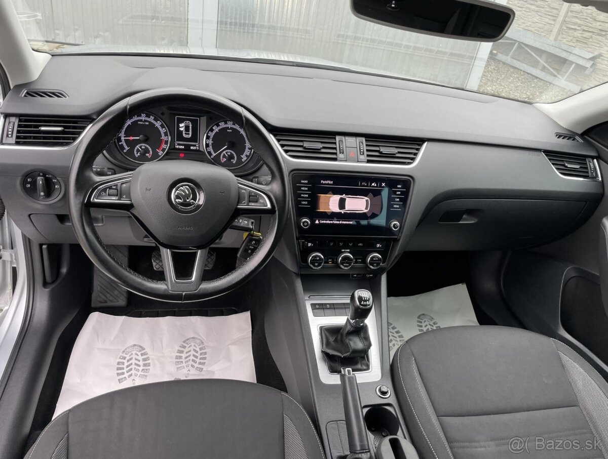 Škoda Octavia 2.0TDi 150PS 4x4 COMBI ACTIVE - 9