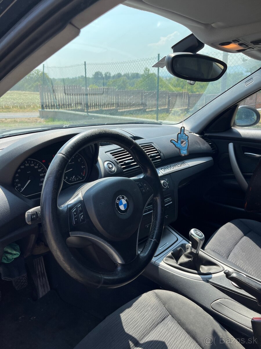 Bmw 1 e87 118i - 9