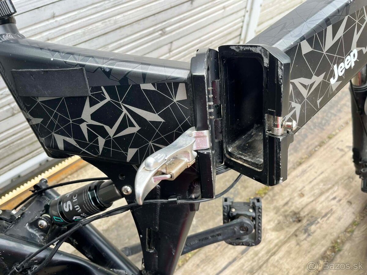 BEZIOR XF200 - 9