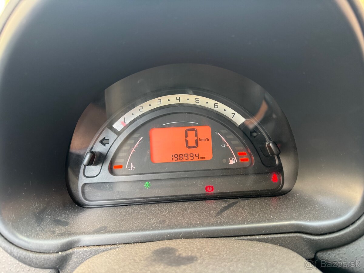 Citroen C2 2005 benzín 44kw - 9