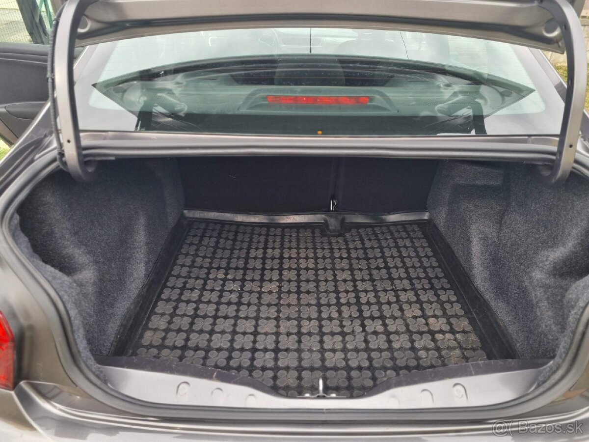 Citroën C-Elysée - 9