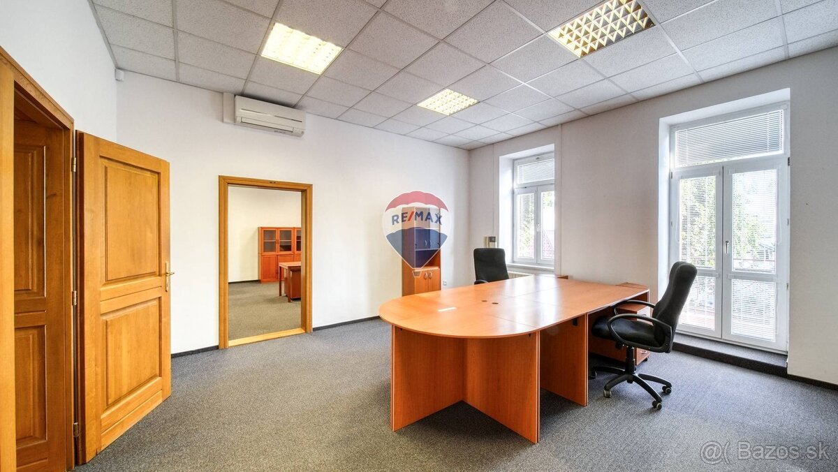 Administratívne priestory na prenájom v reprezentatívnej bud - 9