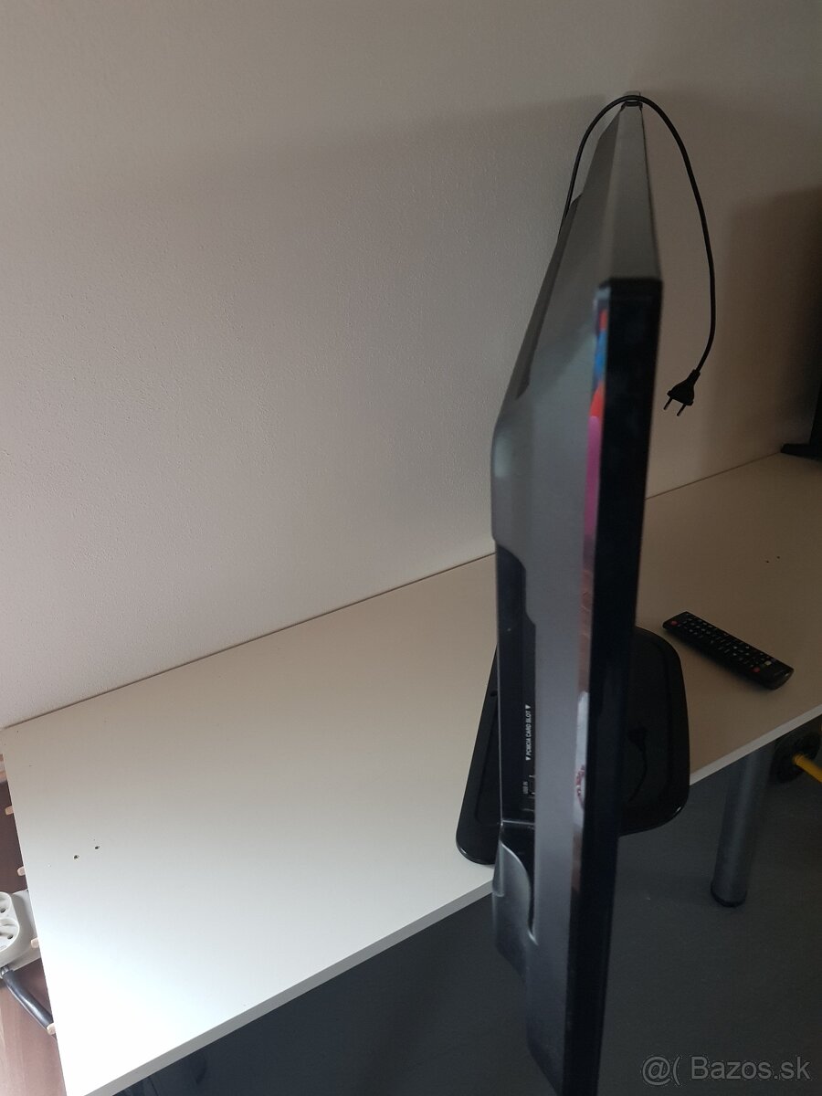 42" 107cm LG LED tv - 9