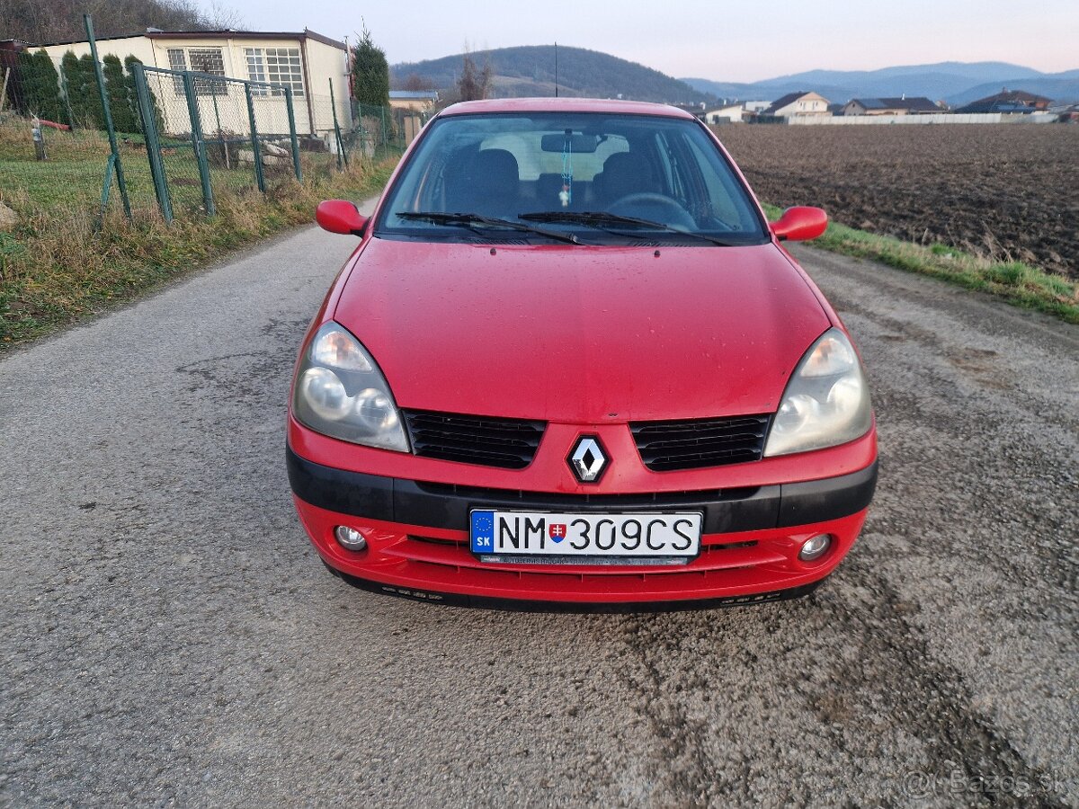 Renault Clio 1.2 i - 9