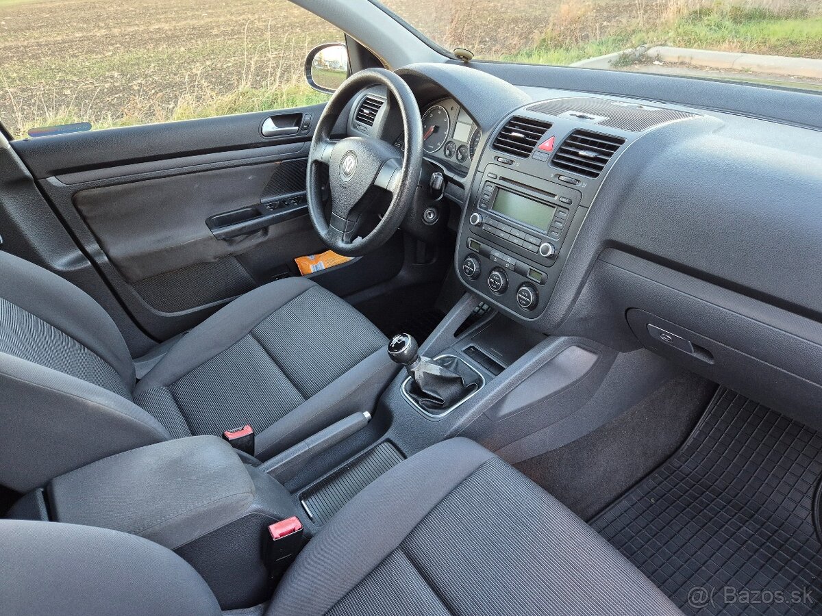 Predám Volkswagen Golf 5 1.9 TDI 66kw r.v 2006 - 9