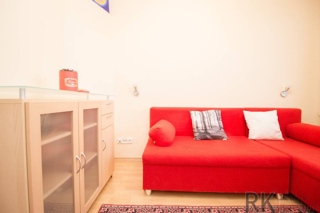 Top lokalita- 3-izb.byt s loggiou, Jakobyho - 9