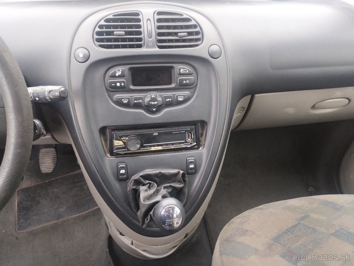Citroën Xsara Picasso 2.0 HDi SX - 9