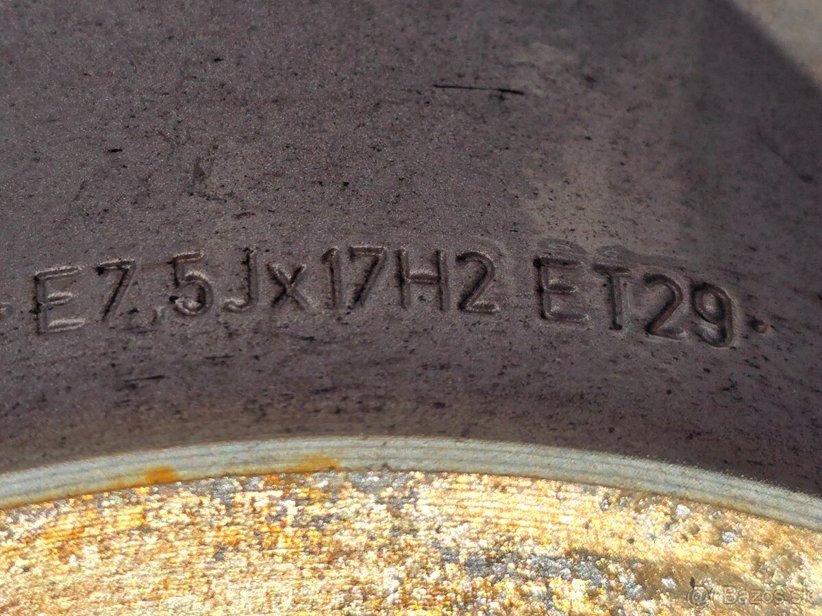 Zimná sada AUDI - R17 - 5x112 - 225/50R17 - 9