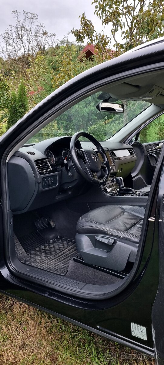 Volkswagen Touareg - 9