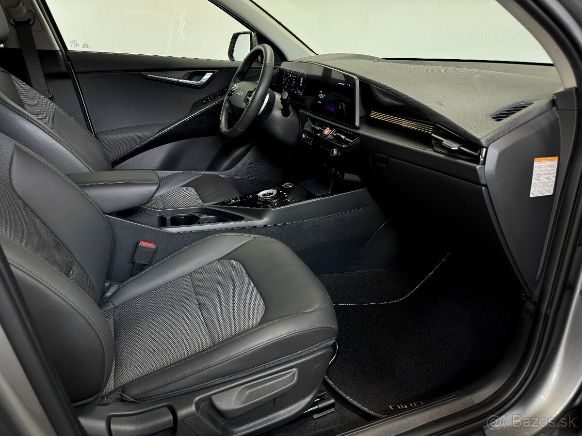 Kia e-Niro Baterie 64,8kWh Motor 150KW Style AT 5d rv11/2023 - 9