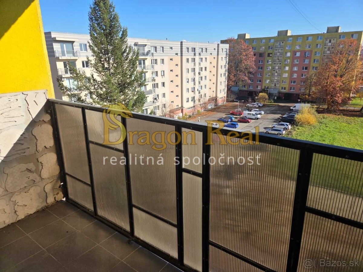 PREDAJ – Priestranný 3 izbový byt – MICHALOVCE ul.Okružná - 9