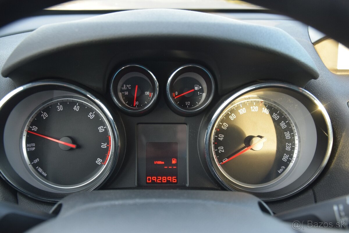 Opel Mokka 85 kw - 92 896 km - 9