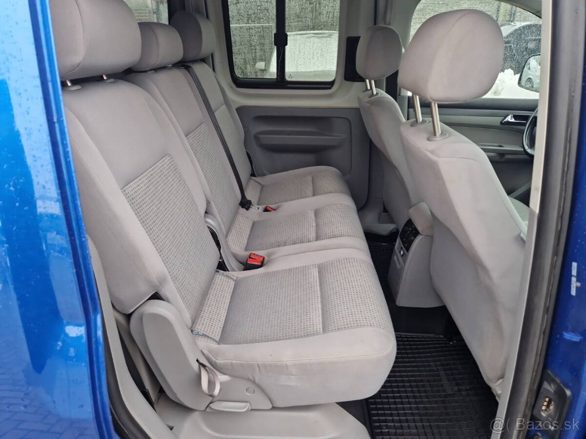 Predám Volkswagen Caddy 1.9 TDI 77 KW Maxi DSG.Tažné,Tempoma - 9