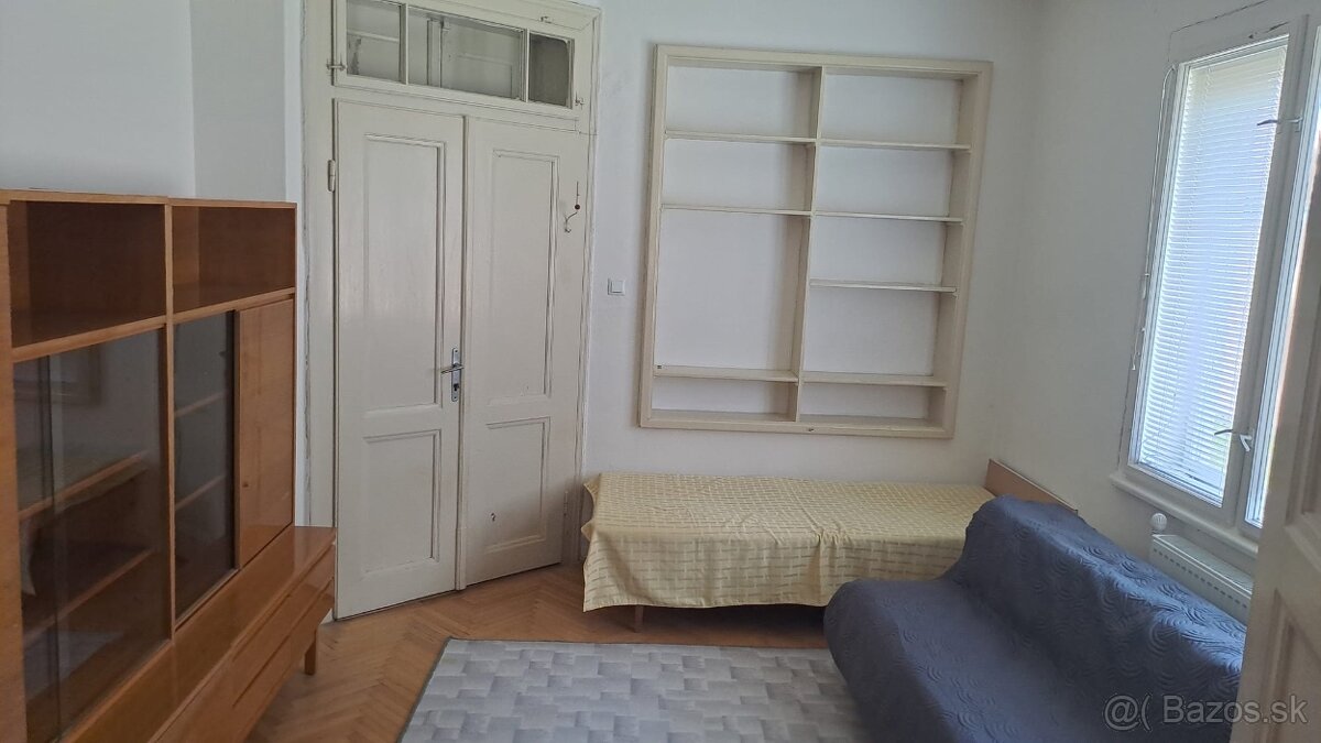 Rodinný dom - Sobrance - 9