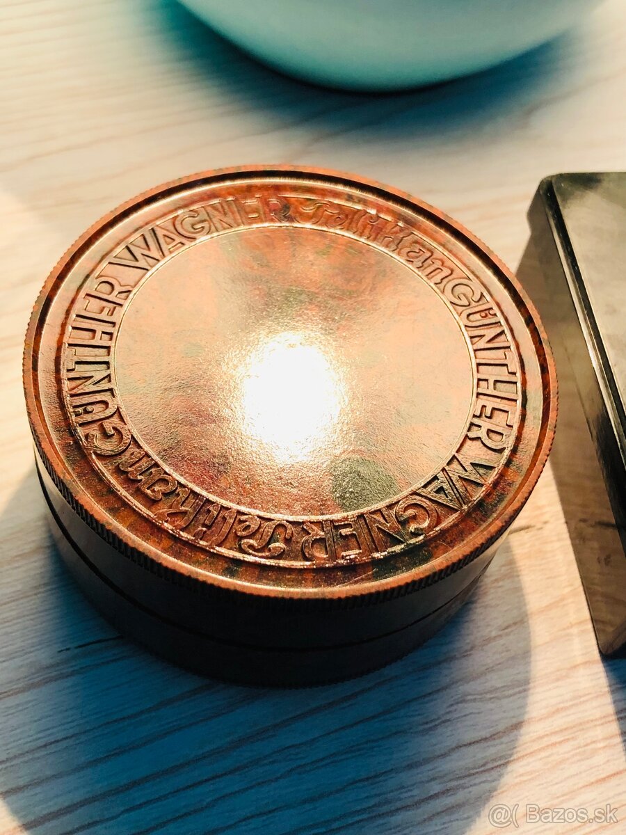 Bakelitové krabičky - 9