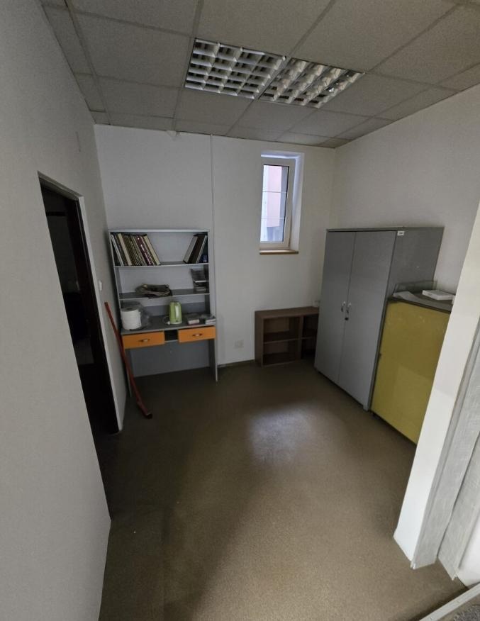 Kancelárske, administratívne, obchodné priestory v centre PB - 9