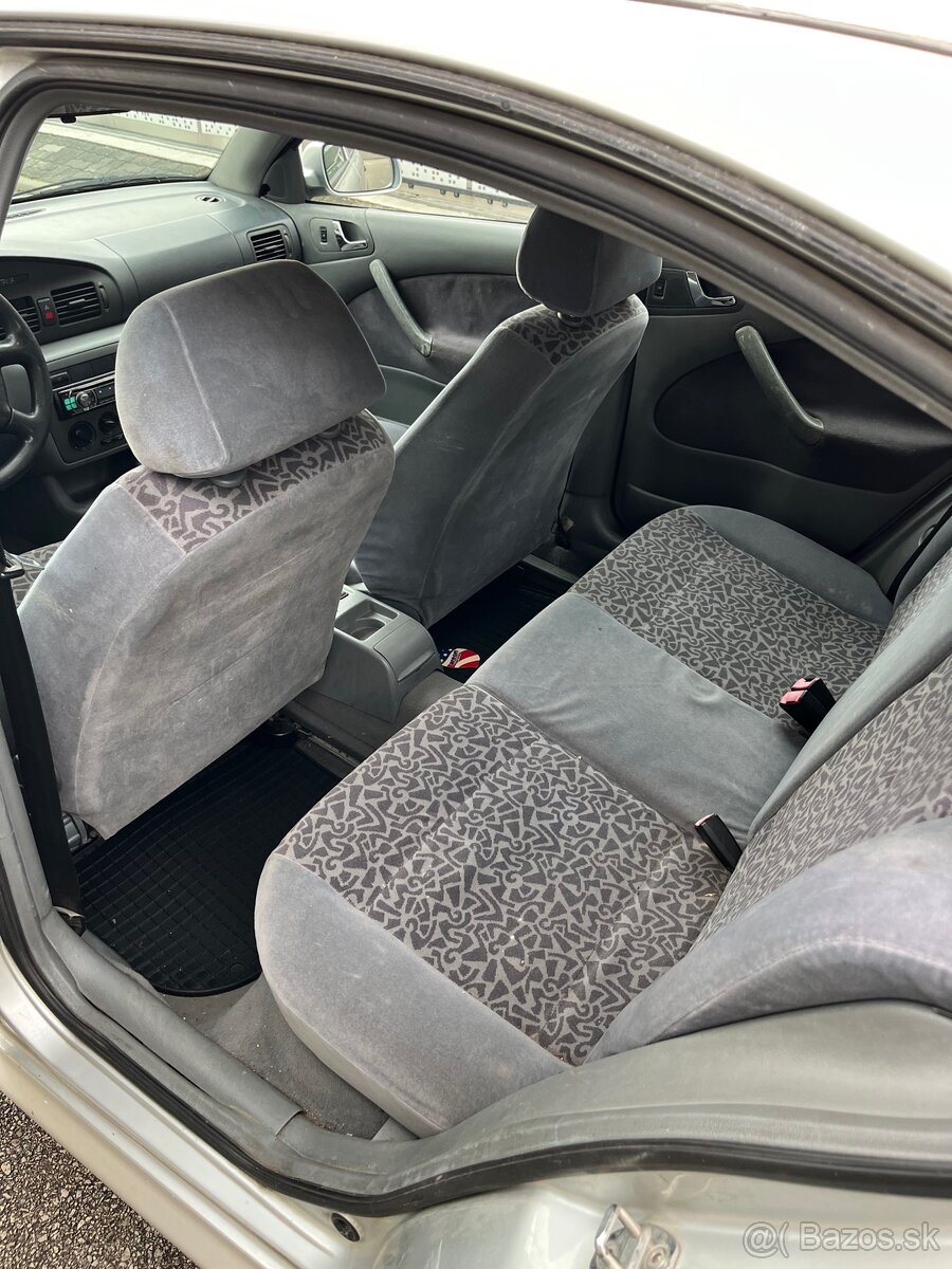 Skoda octavia 1 1.9tdi 66kw 1997 SLX - 9