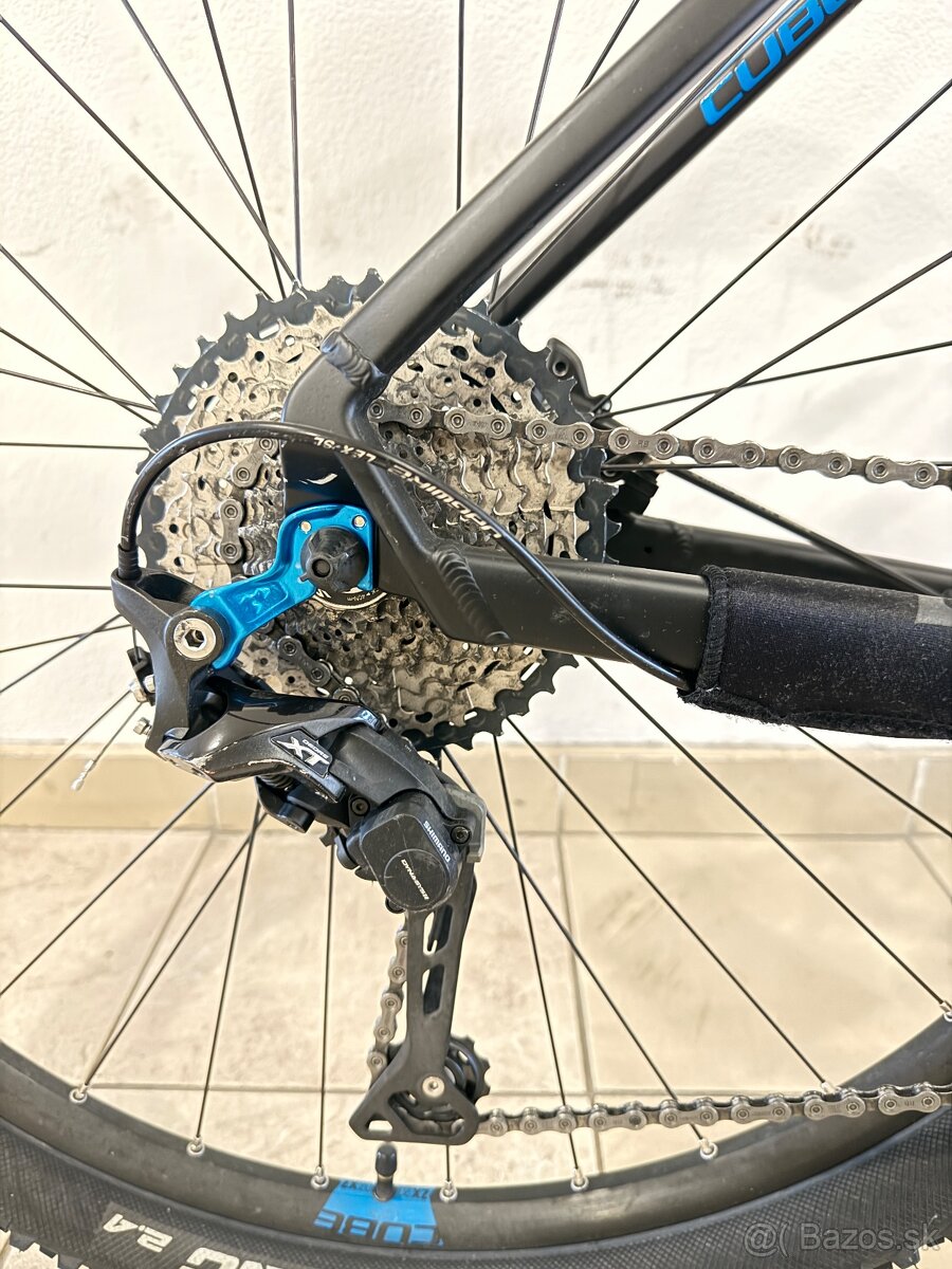 Cube attention SL - 9