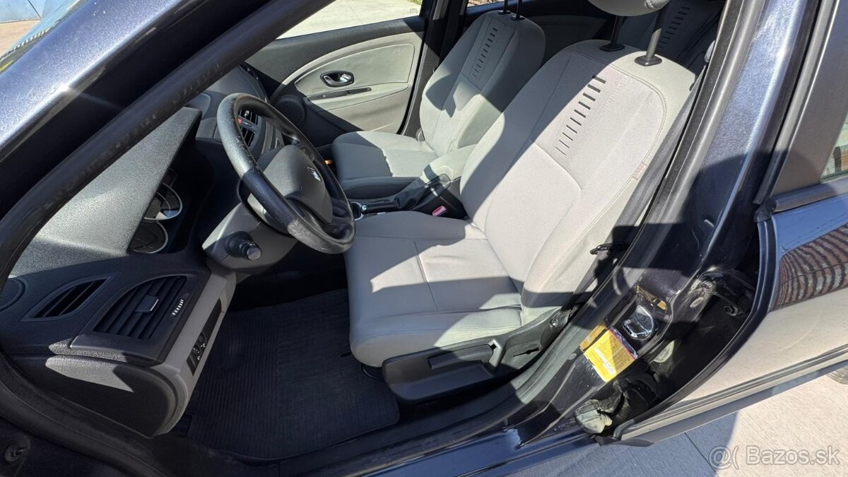 Renault Megane Grandtour - 9