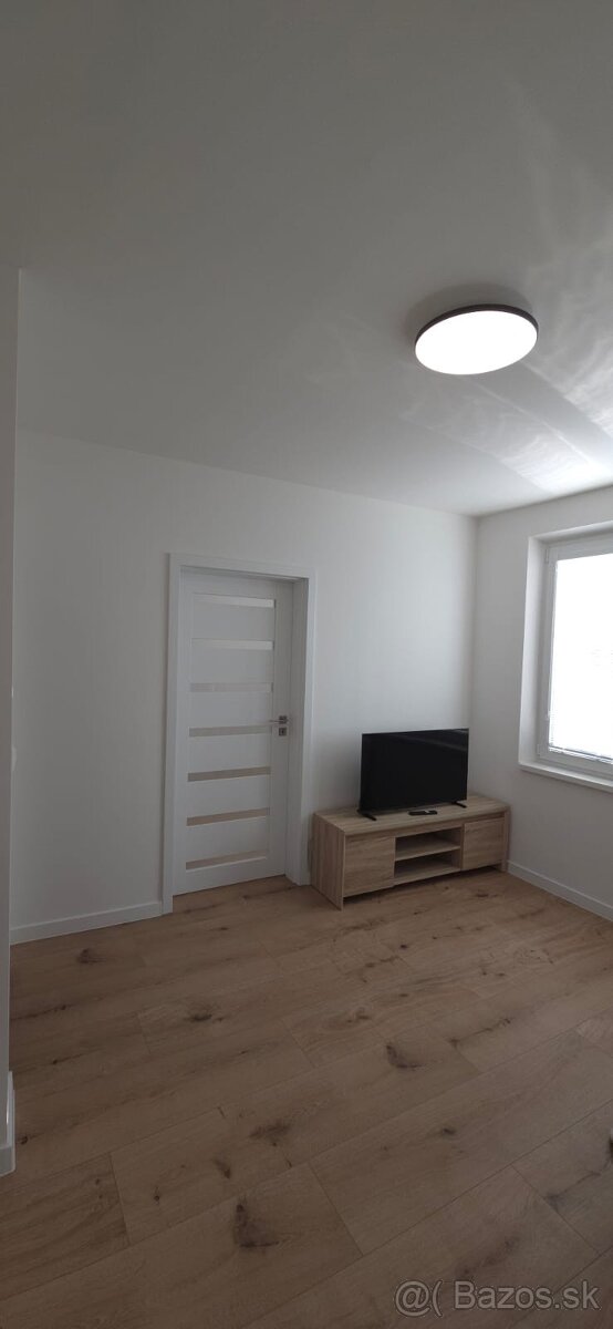 1.5 izbový byt - 9