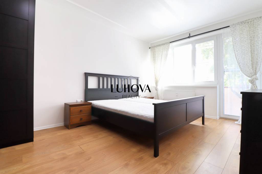 Tehlový 3-izbový byt v TOP lokalite Trenčína - 9