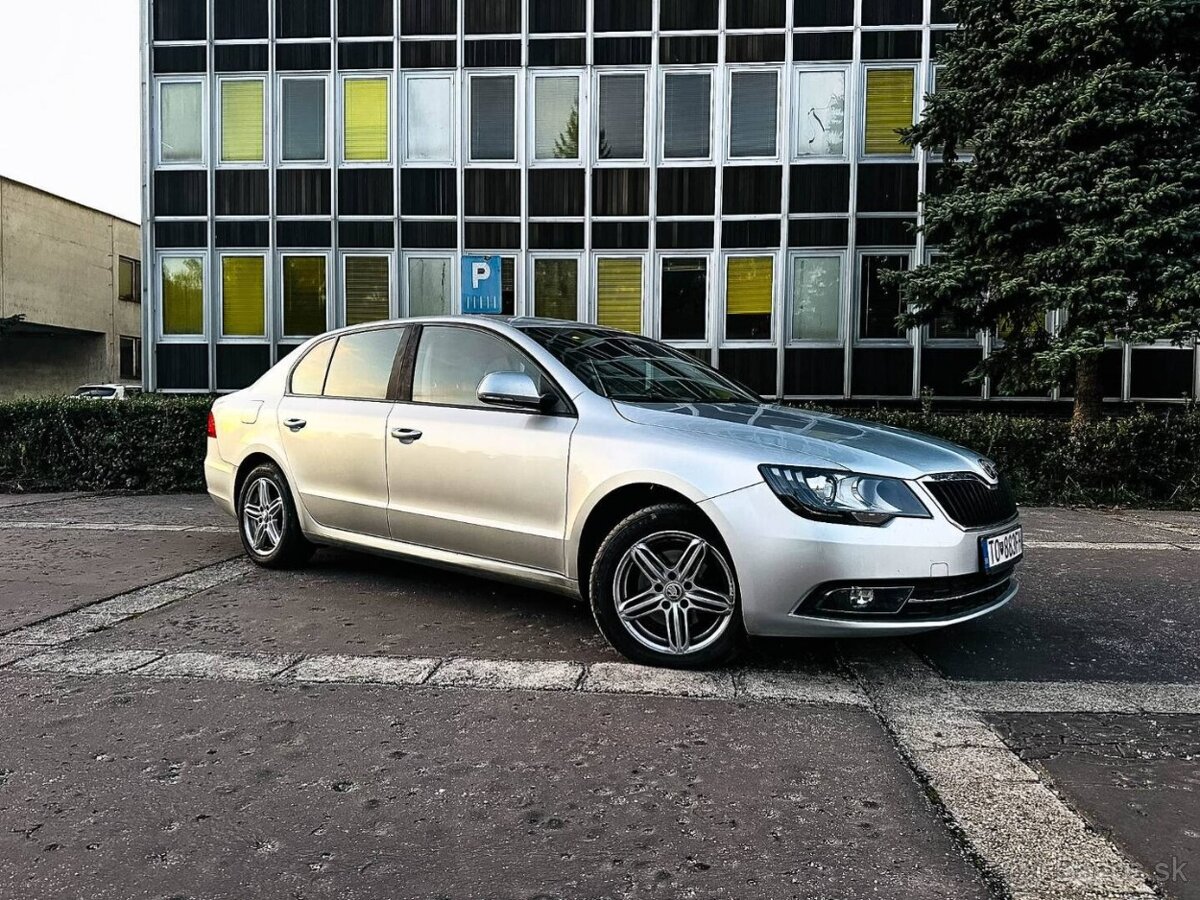 Škoda Superb 1.6 TDI CR DPF Ambition - 9